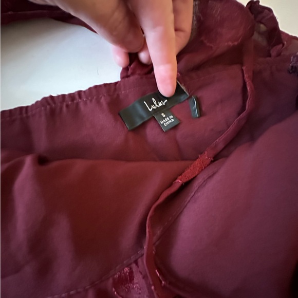 Lulus Burgundy Forever Be Floral Jacquard Ruffled Asymmetrical Maxi Dress NWOT S - Picture 14 of 16